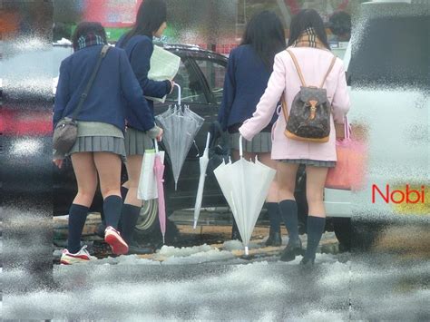 asia schoolgirls|Unzipping the Mystery: Why are Japanese School Girl Skirts.